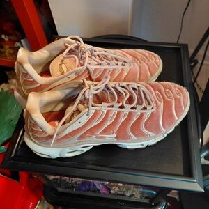 Women's Peach Nike Sneakers